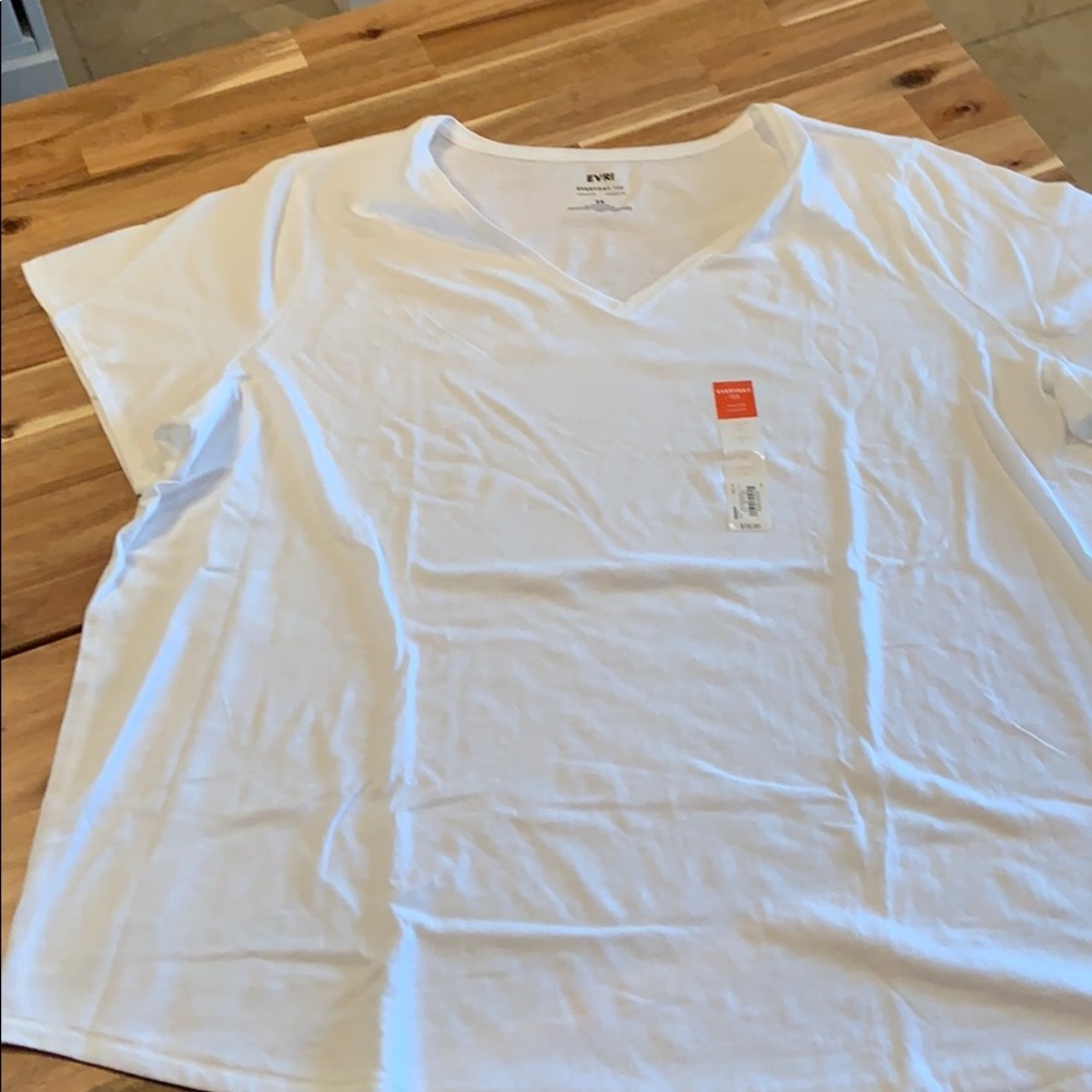 White tee